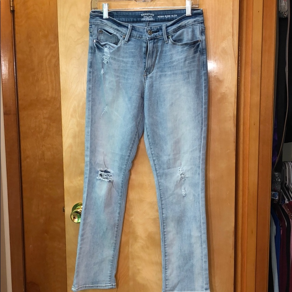 Levi high-rise slim size 6